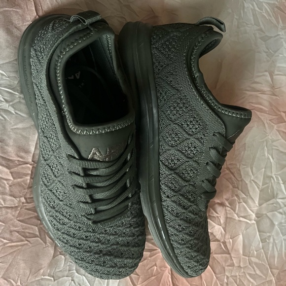 lululemon athletica Shoes - Lulu Lemon APL Sneakers